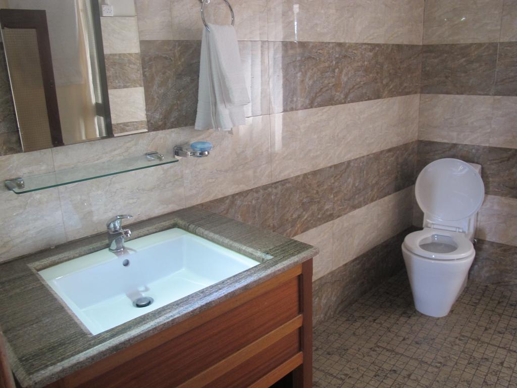Auberge Le Rajah Катр Борн Стая снимка